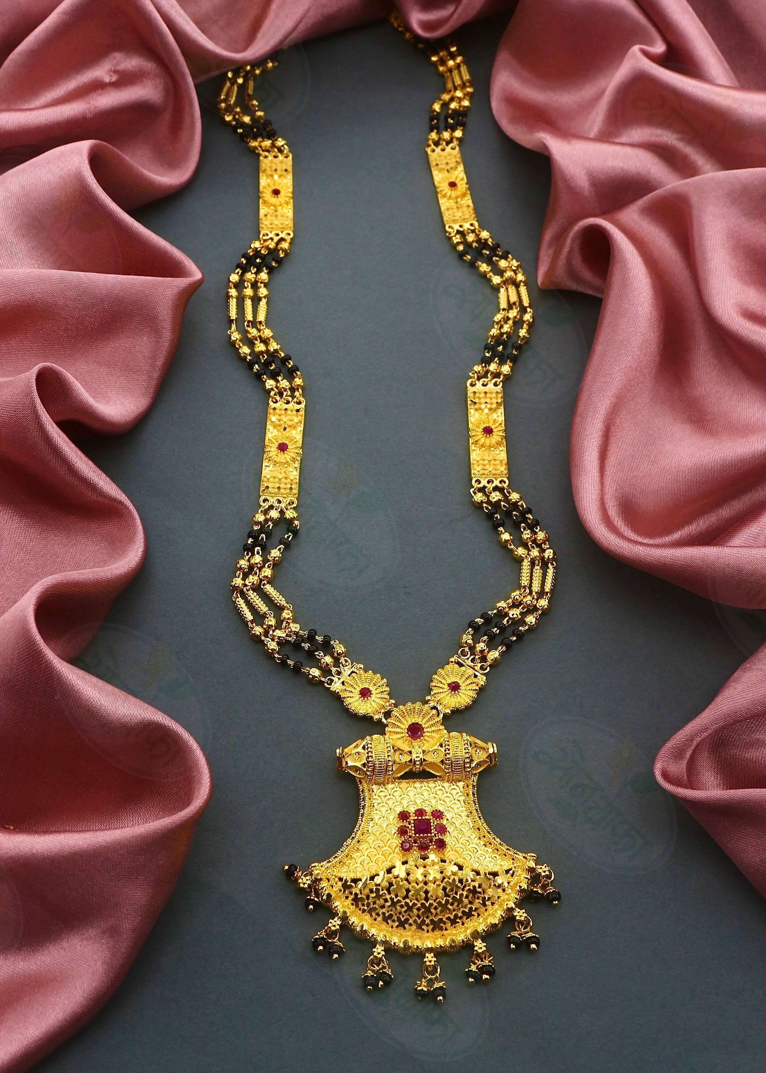 BEAUTIFUL DESIGNER MANGALSUTRA