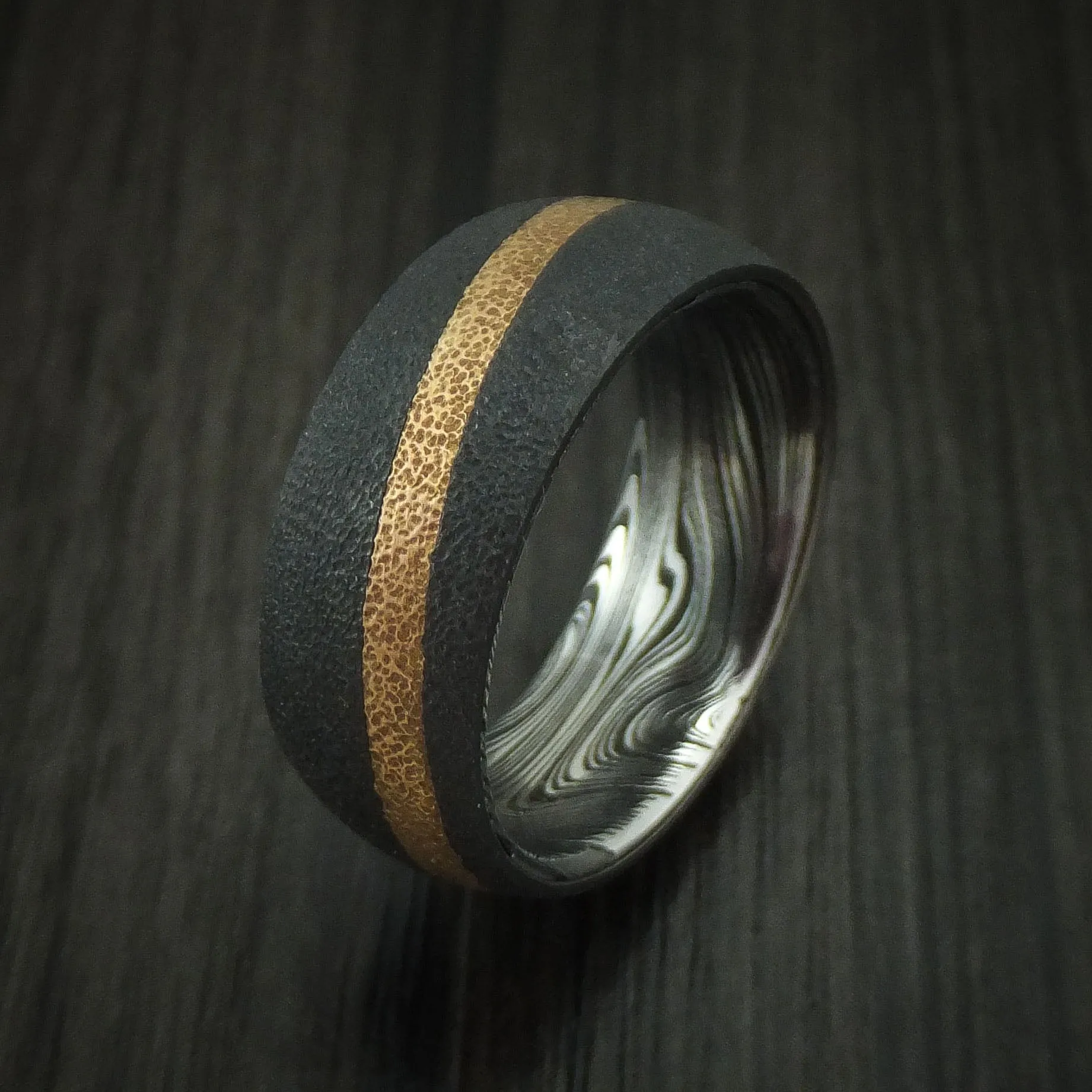 Black Titanium and Gold Men's Ring with Marble Kuro Damascus Sleeve