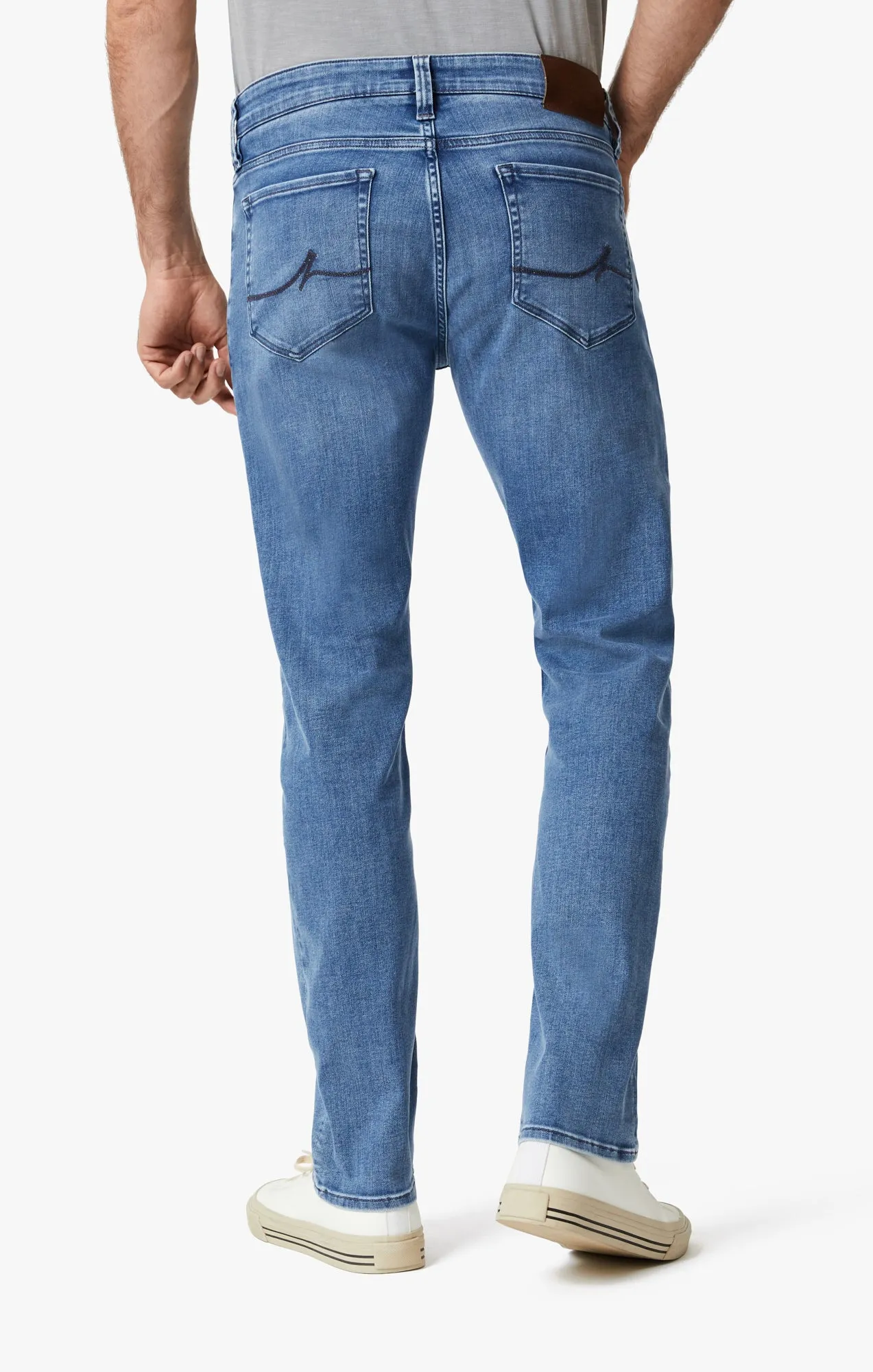Courage Straight Leg Jeans In Light Tonal Urban