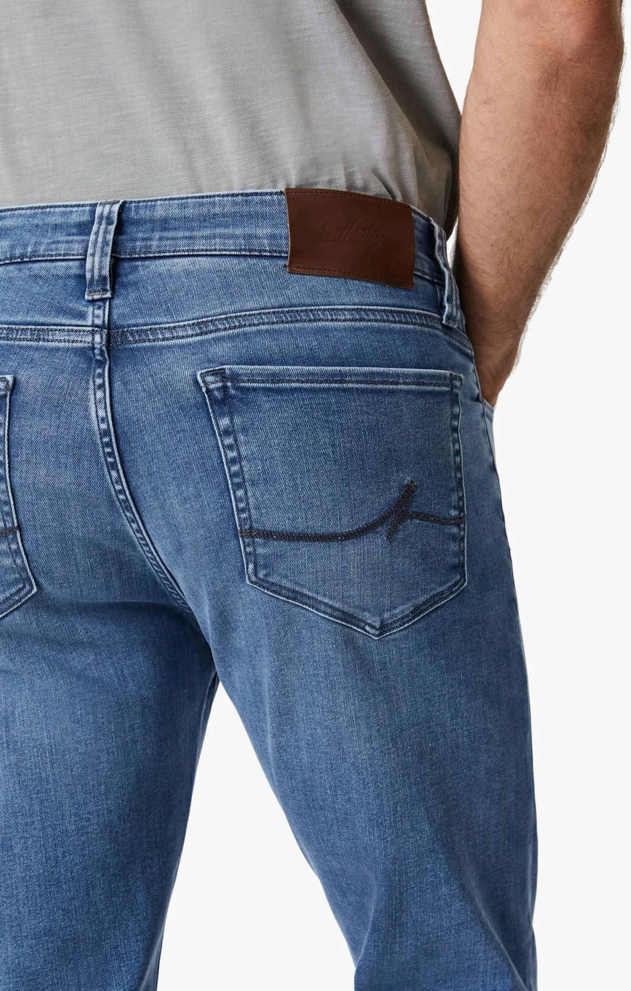 Courage Straight Leg Jeans In Light Tonal Urban