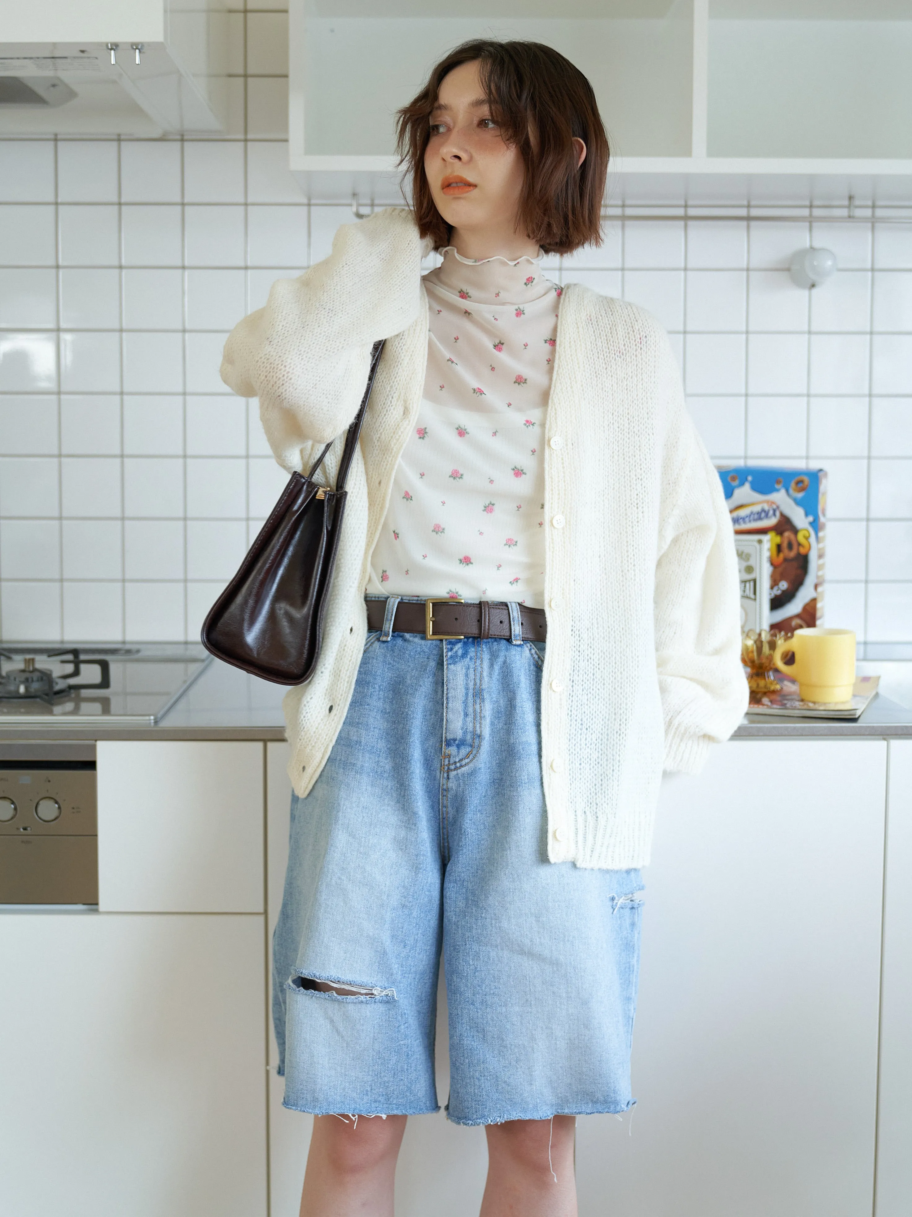 Cutting Design Denim Half Pants