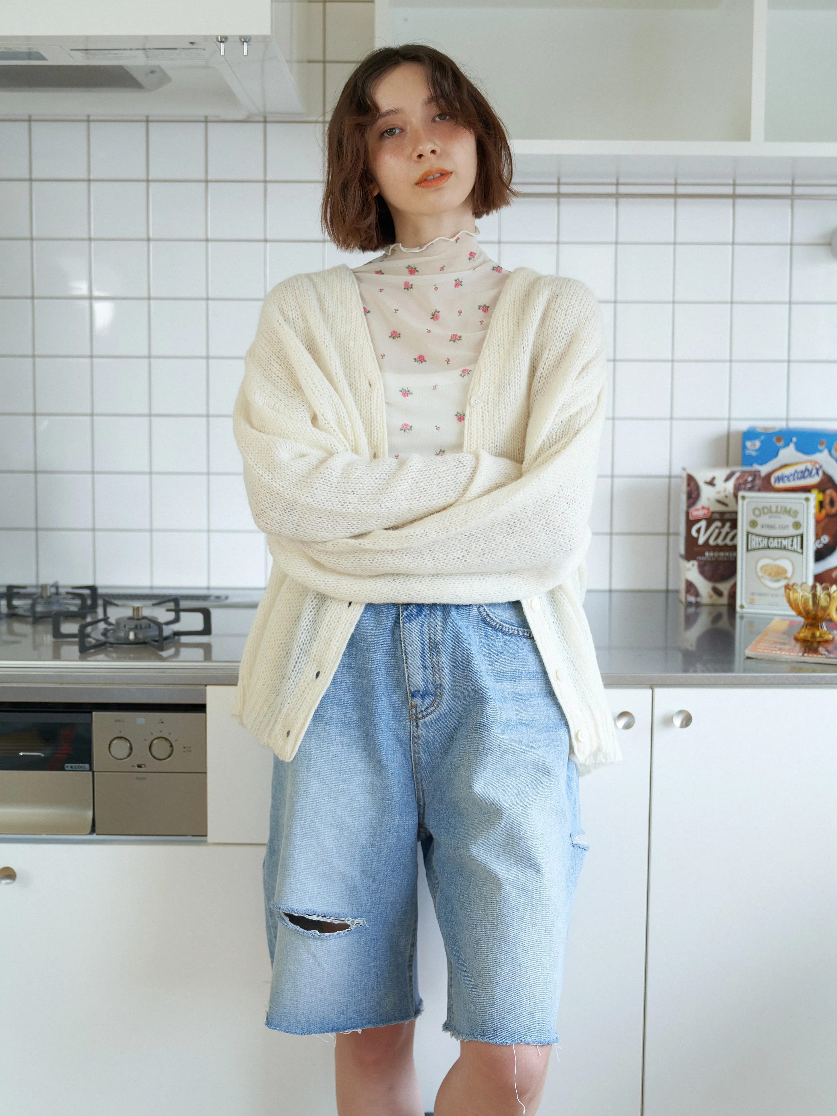 Cutting Design Denim Half Pants