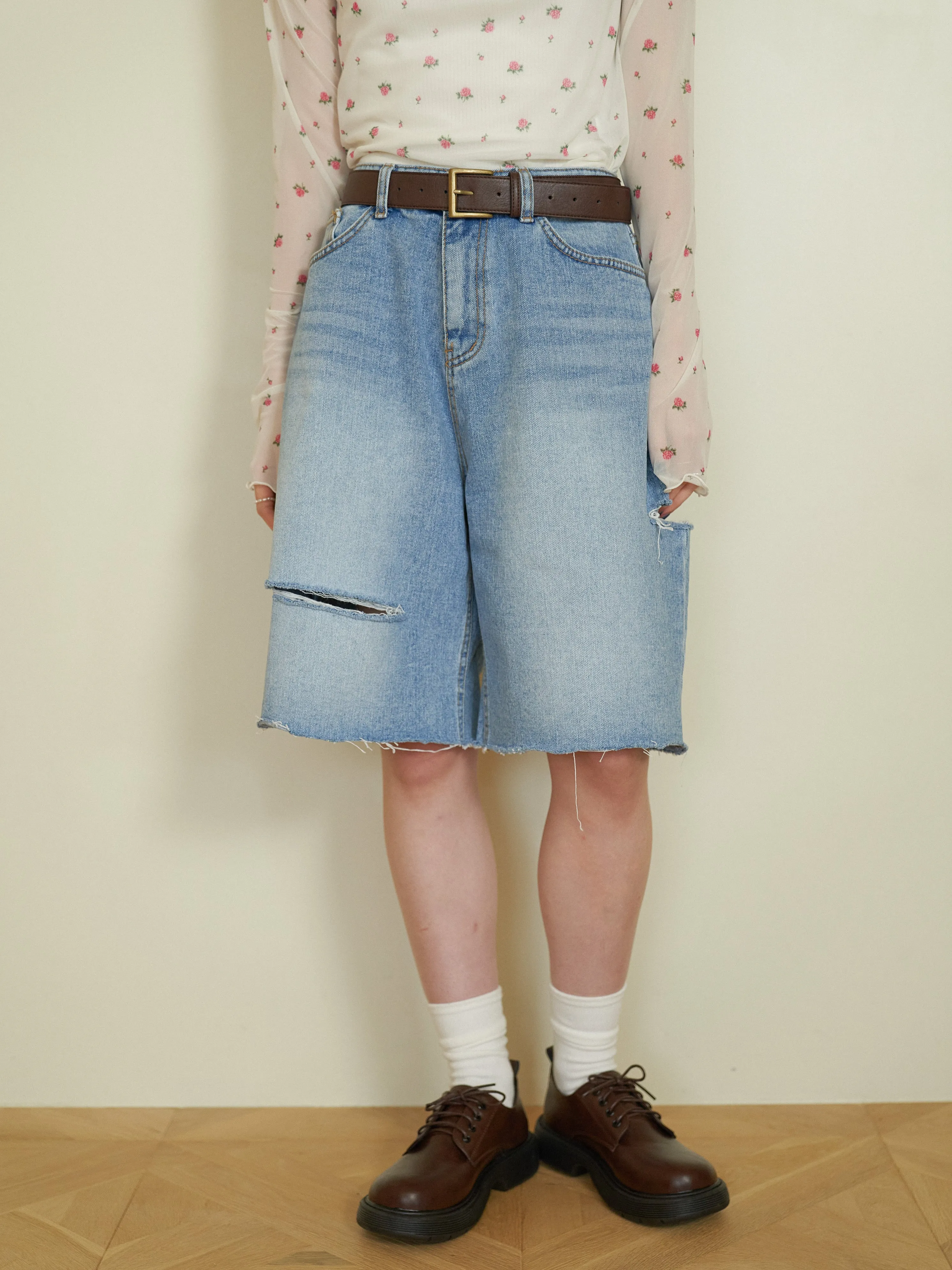 Cutting Design Denim Half Pants