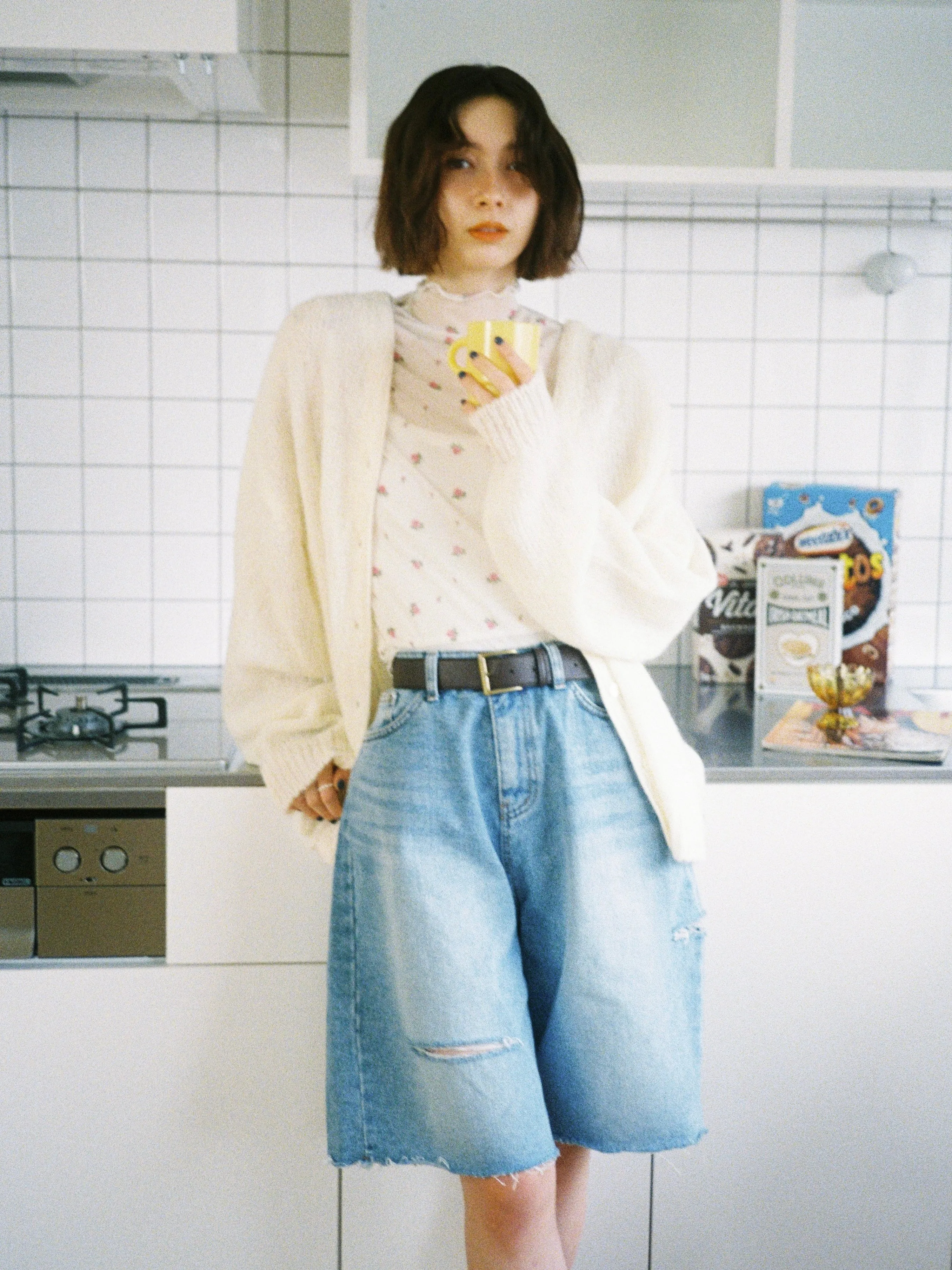 Cutting Design Denim Half Pants