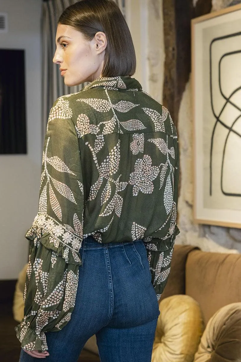 Embroidered Top Jeanne in Khaki Print