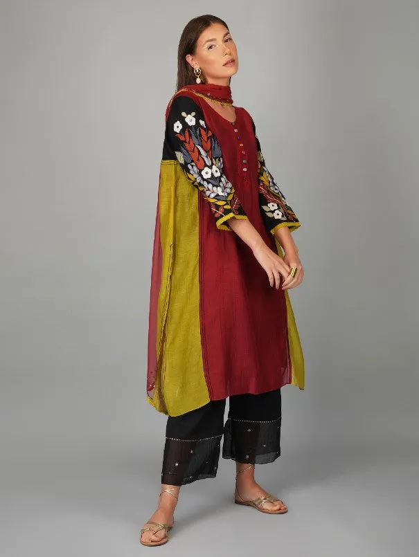 Garnet Red Applique Sleeves Panelled Chanderi Kurta Set (Set of 4)