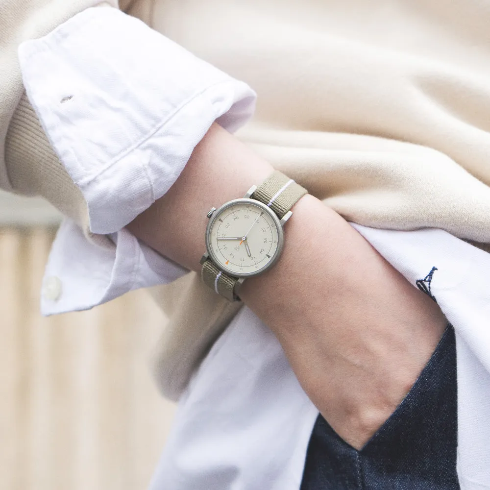 MUS-01 KHAKI P 34MM   Natural Leather Strap Gift Box