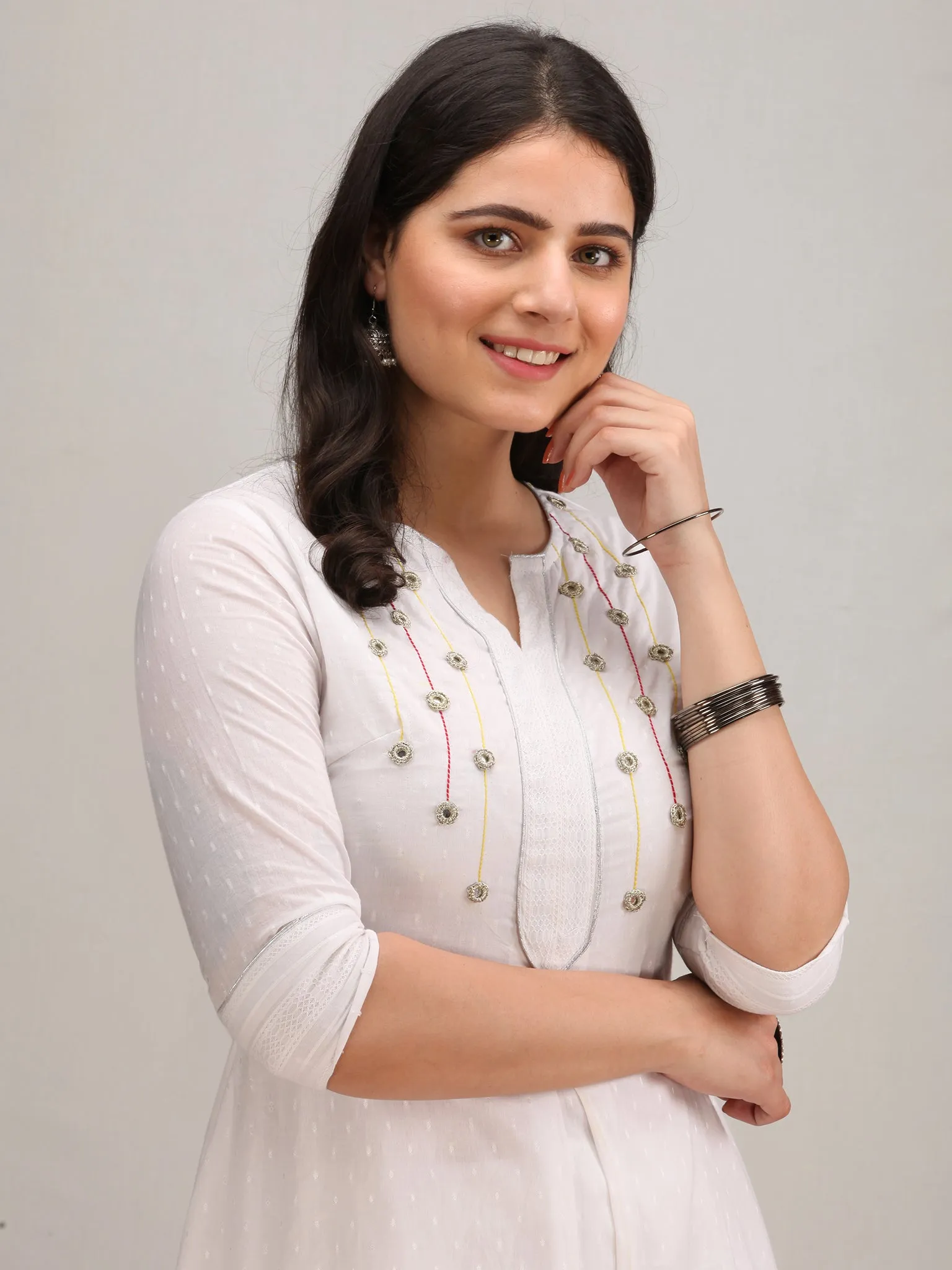 Noor Amoli -   Embroidered Kurta Pant Set With Mirror Work Dupatta - KS113AYYD2
