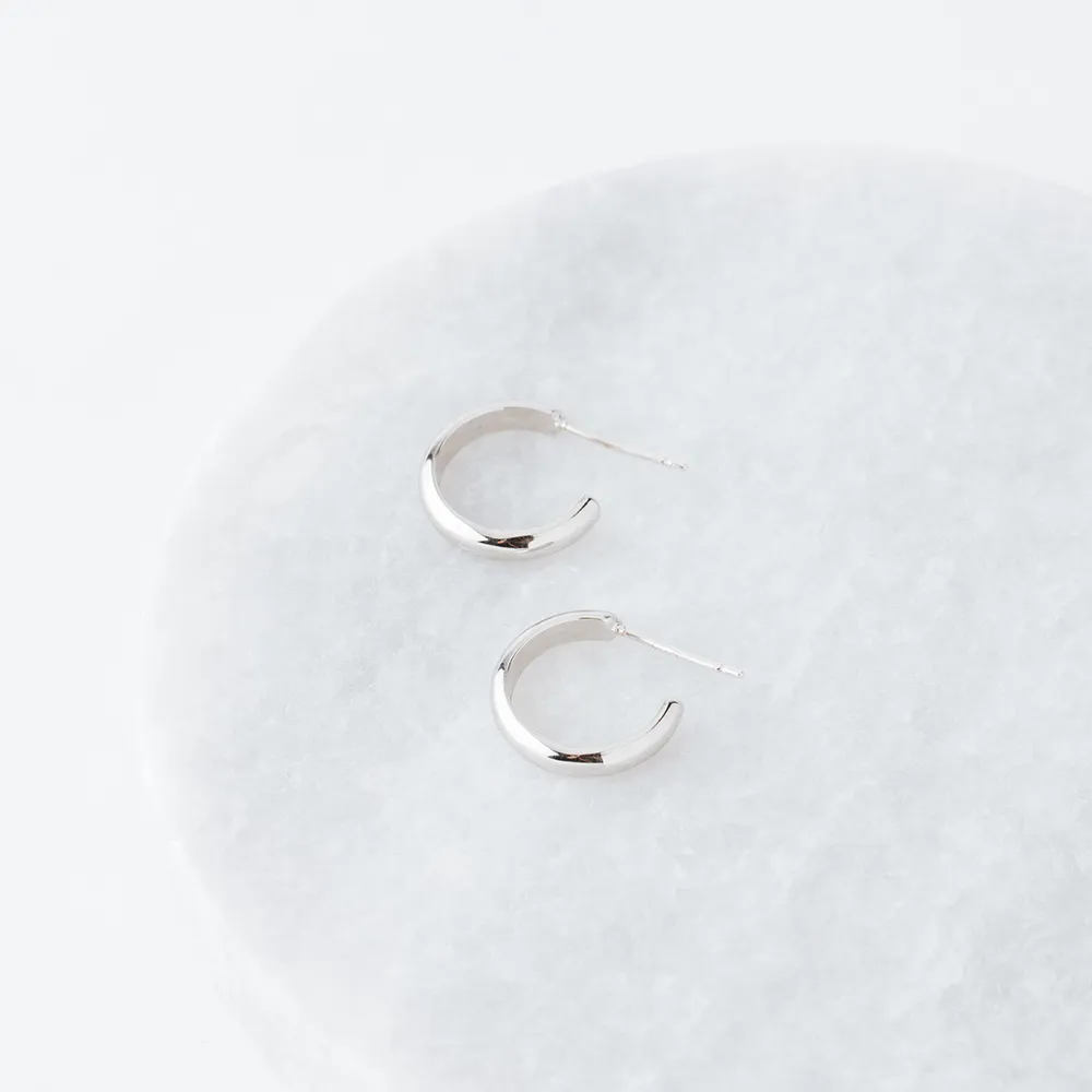 Silvia Hoop Earrings