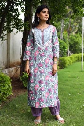 Straight fit kurta in hand block print Mauve color