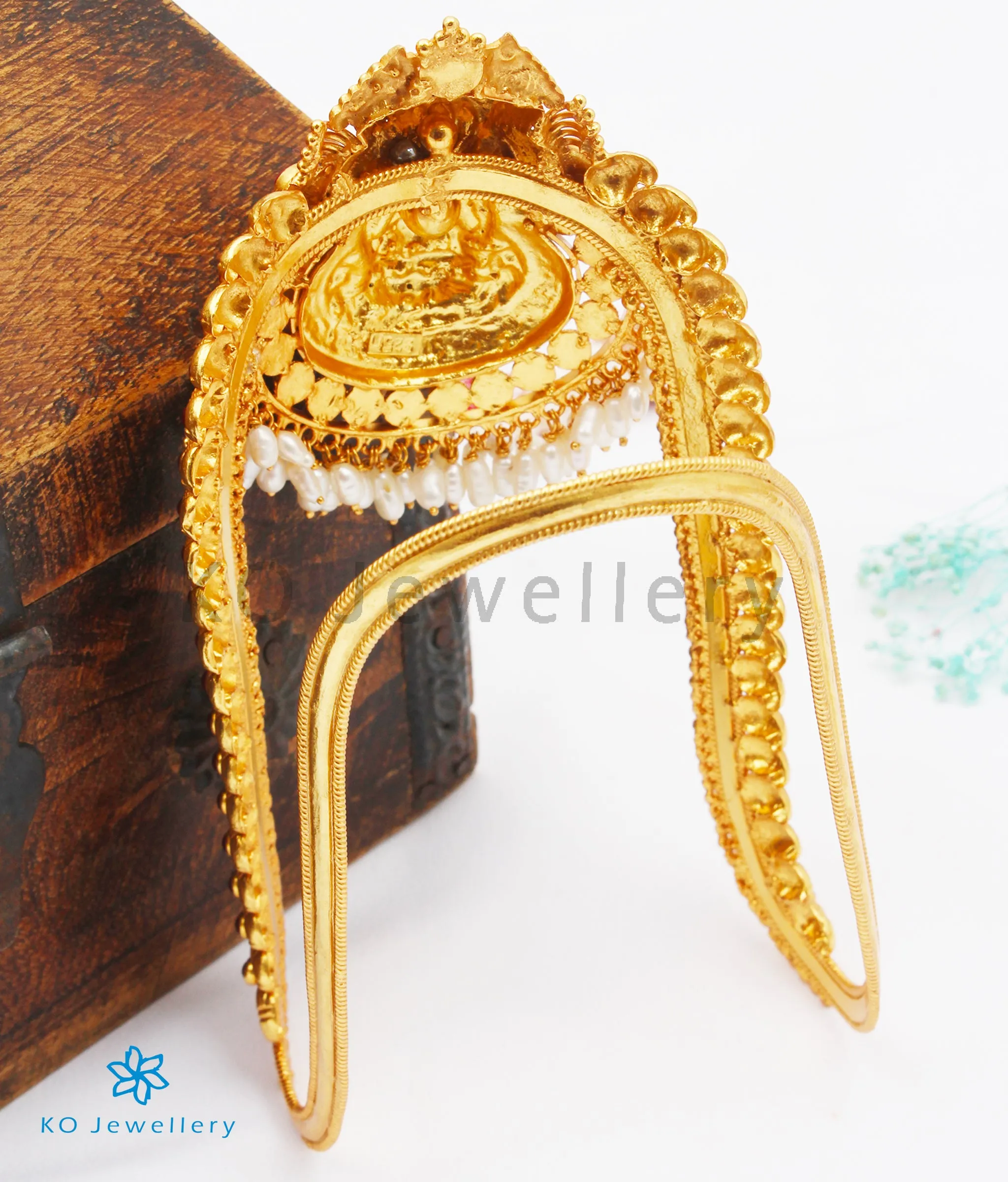 The Anisha Silver Bridal Armlet or Vanki