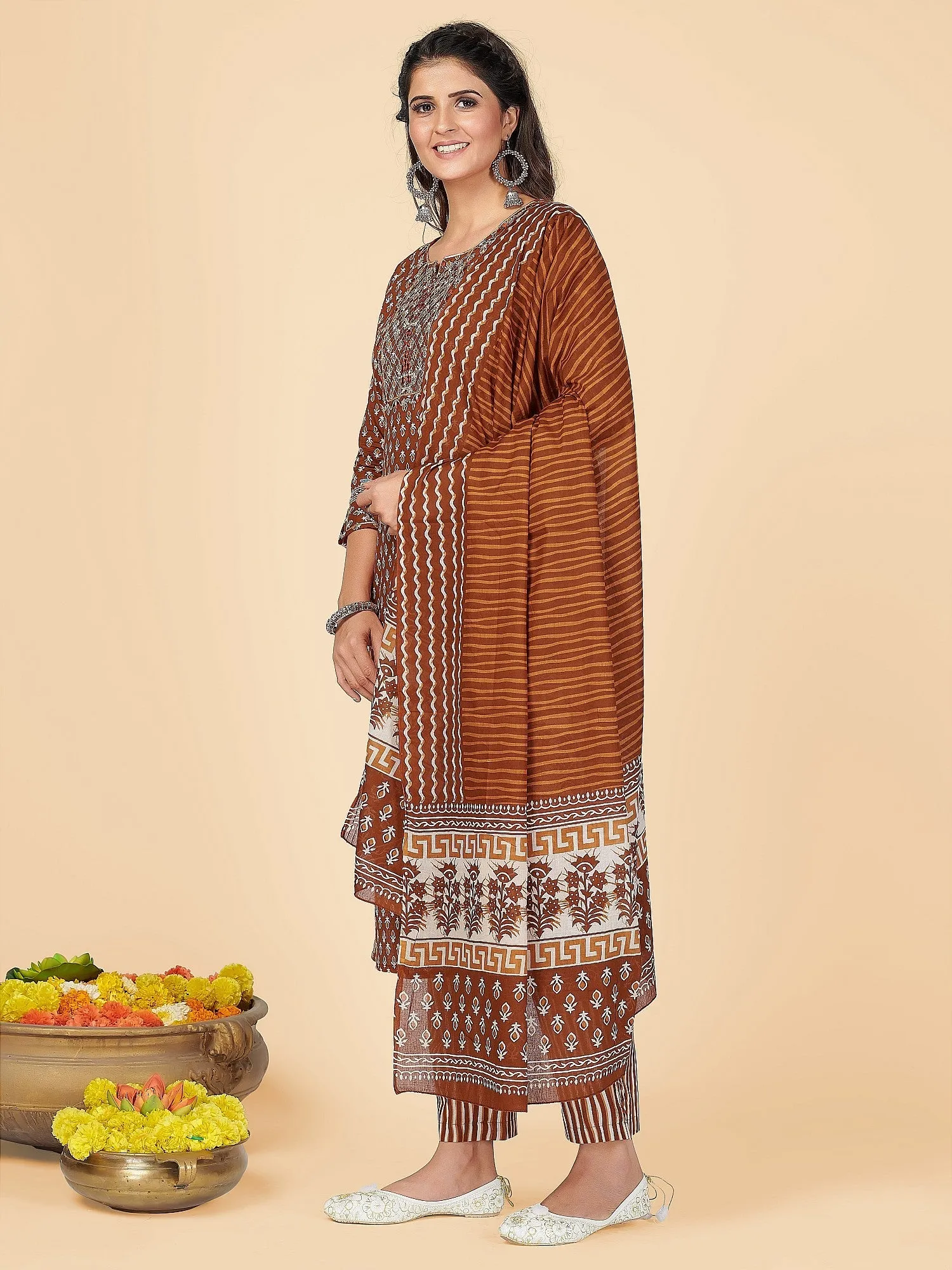 Women'S Brown Kurta & Pant With Dupatta Set- (3Pcs Set)