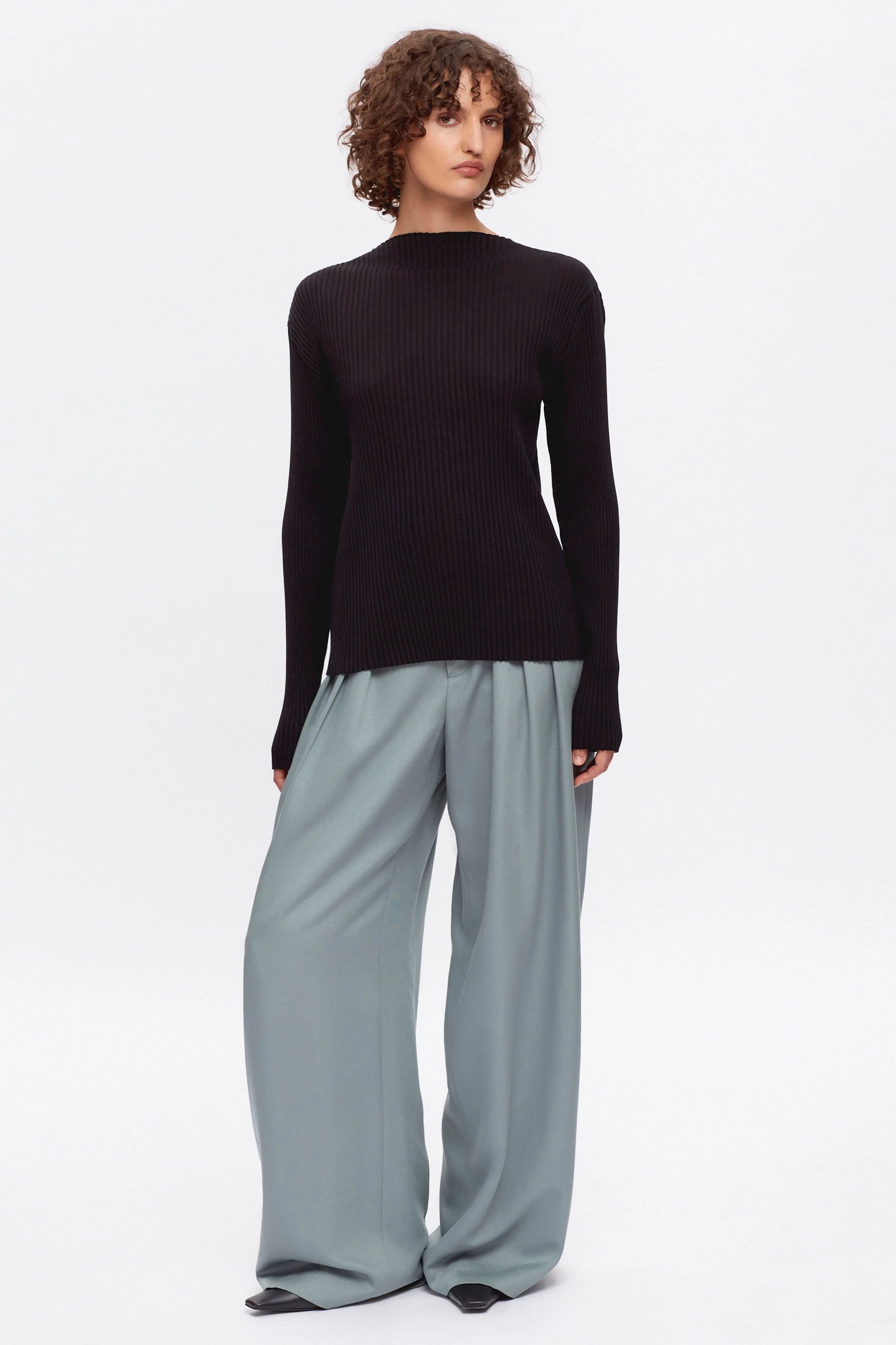 Women's Nile Rib Longsleeve in Black